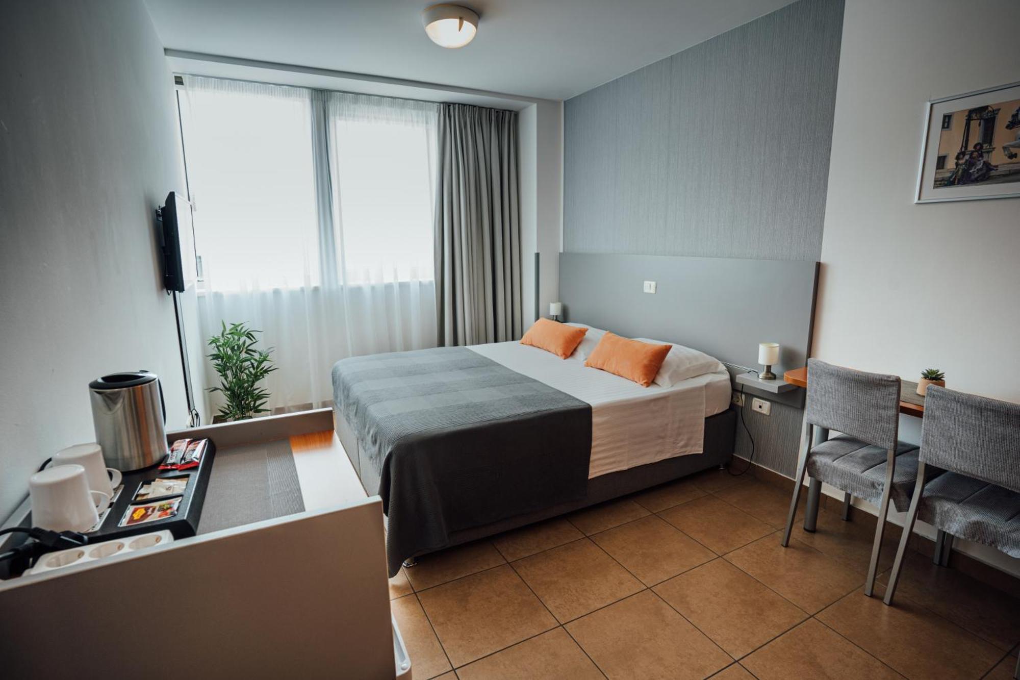Sobe Rooms Nataly Sežana Dış mekan fotoğraf