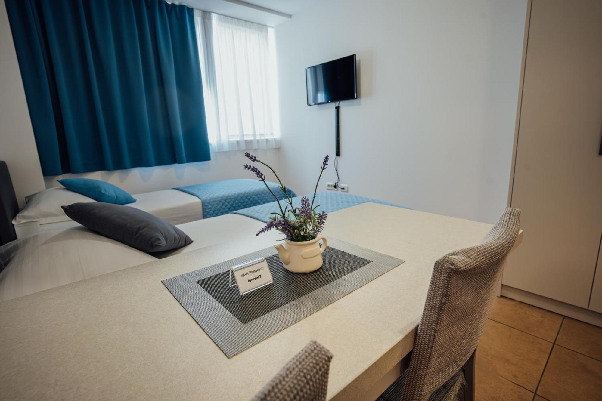 Sobe Rooms Nataly Sežana Dış mekan fotoğraf